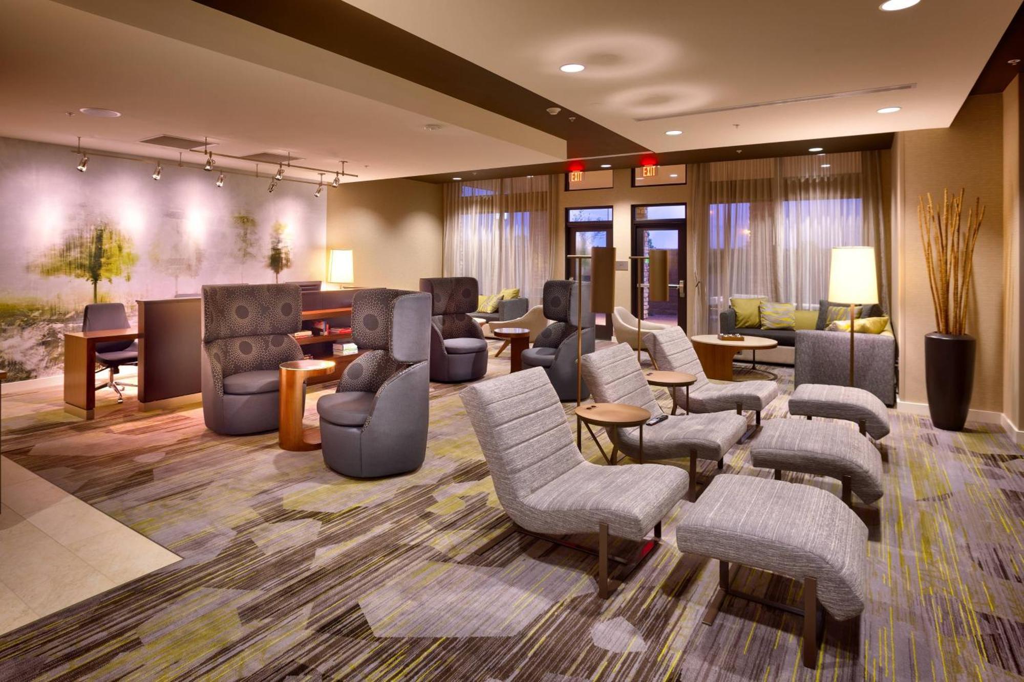 Courtyard By Marriott Phoenix Mesa Gateway Airport Экстерьер фото