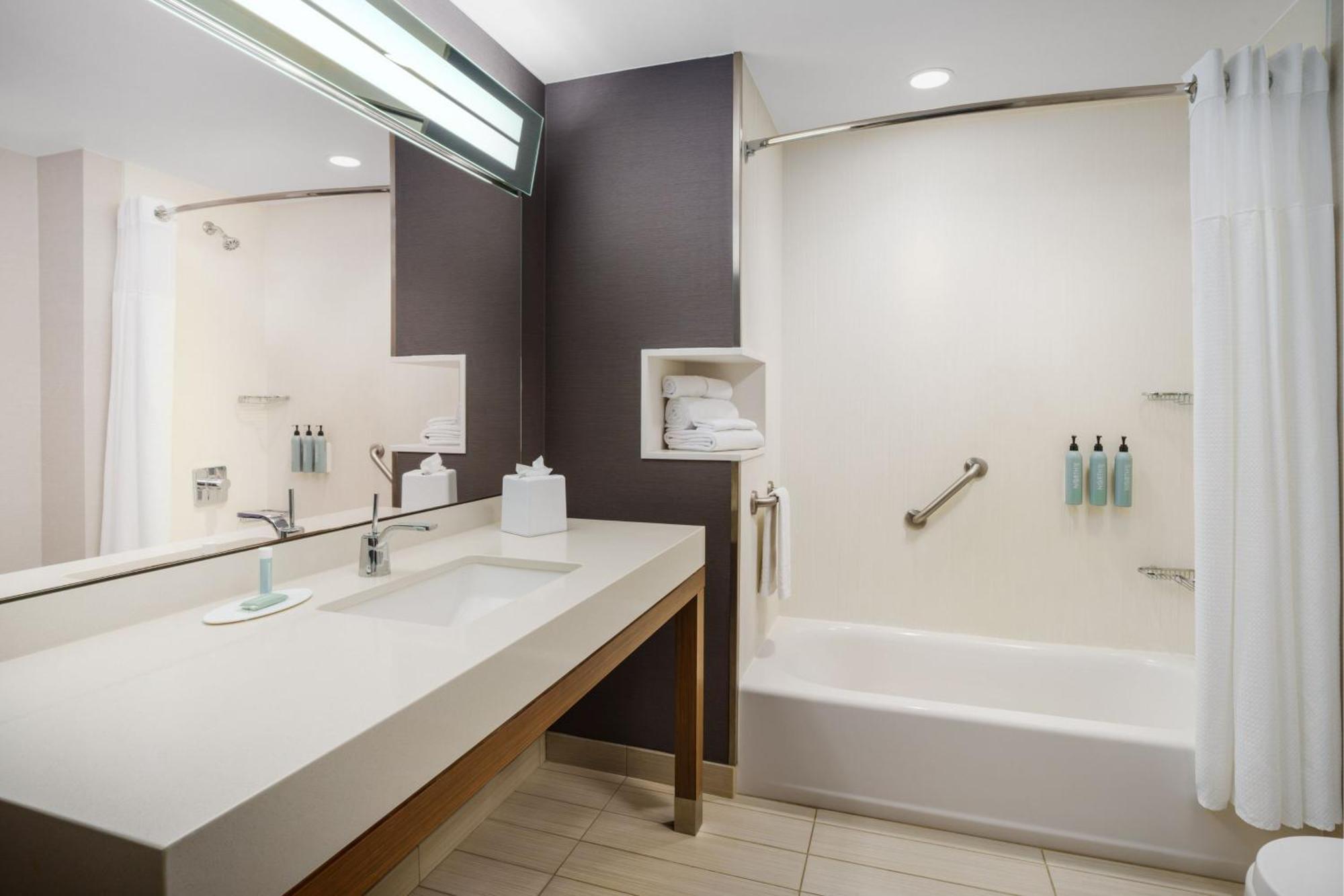Courtyard By Marriott Phoenix Mesa Gateway Airport Экстерьер фото