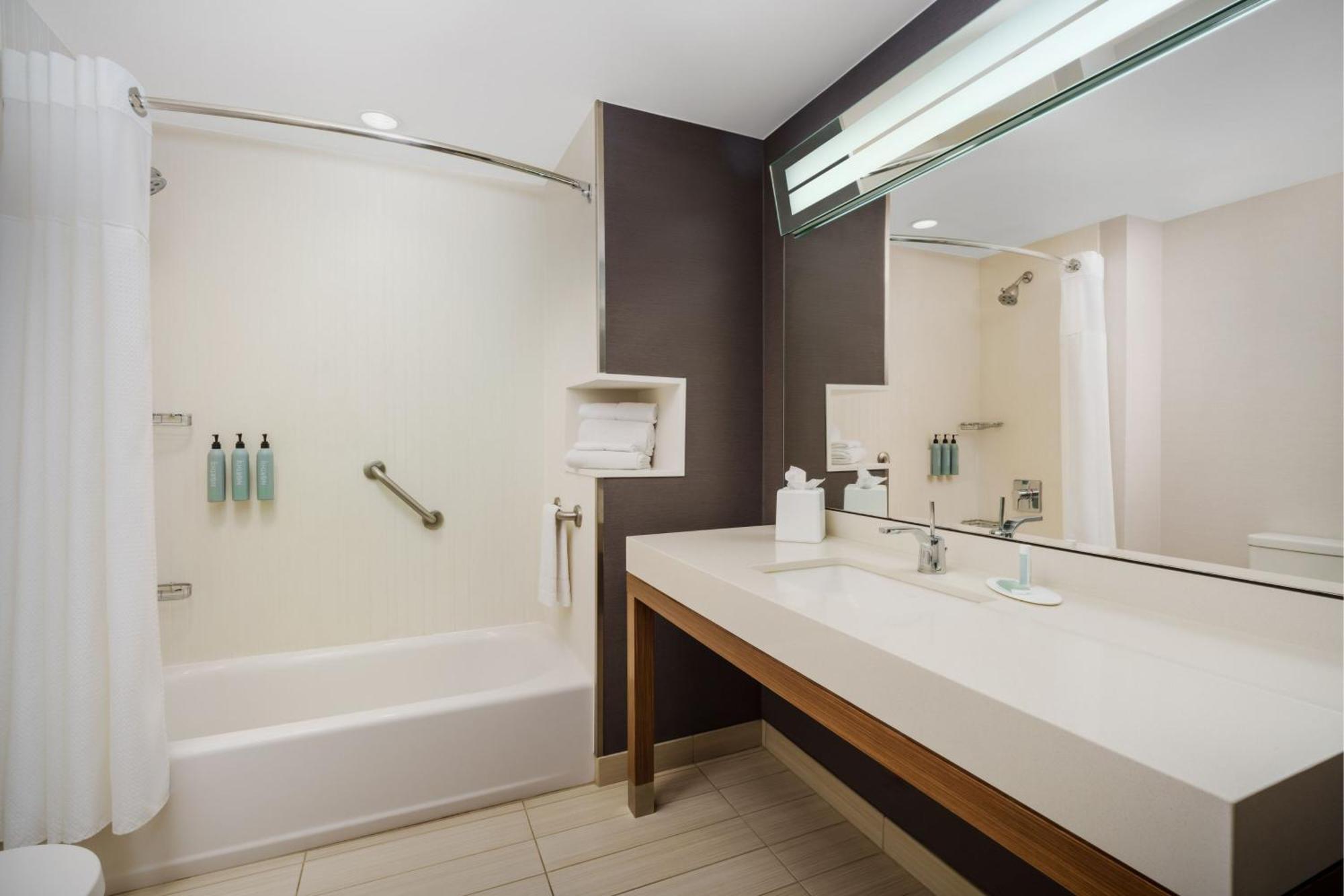 Courtyard By Marriott Phoenix Mesa Gateway Airport Экстерьер фото